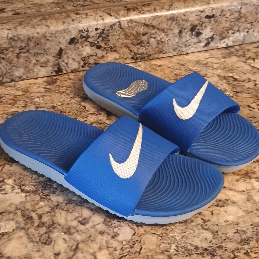 Nike Blue Slide Sandals Slides Gray Blue 6 Boys - Picture 5 of 8